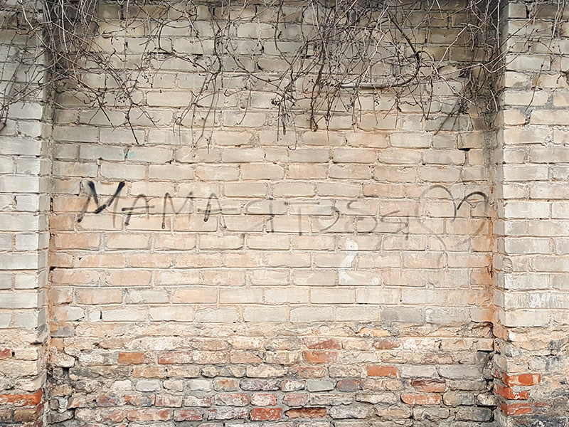 1Kq9N5J.jpg