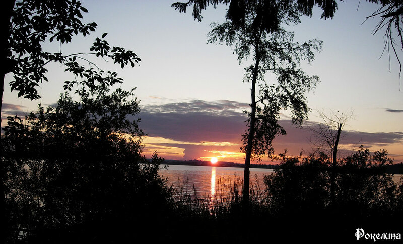 0_1323db_bf38869d_XL.jpg