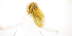 tumblr_m7rv81fSKu1qjzrh9o4_250.gif