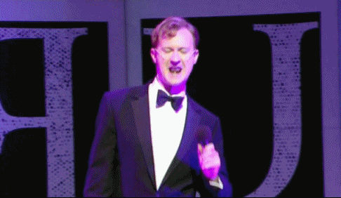 c436a66e7ecc305831505b5d2938d43d.gif