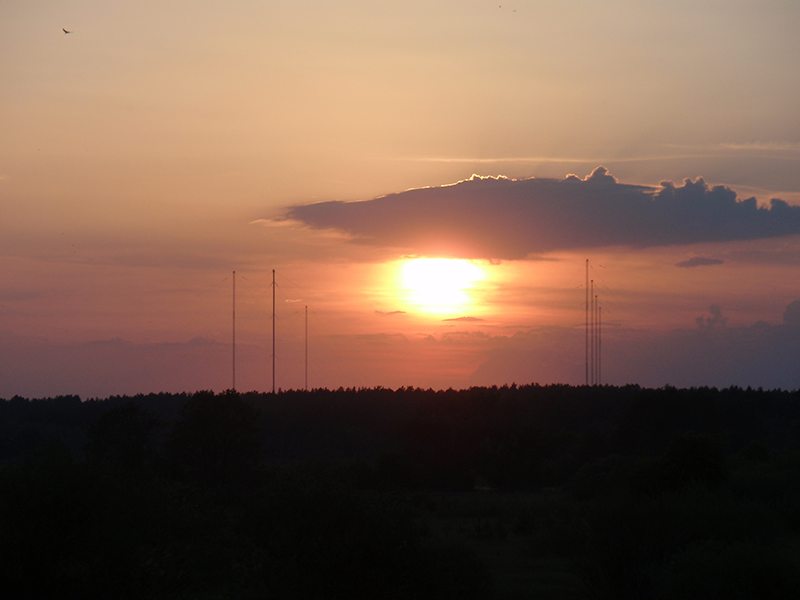 0_10335f_8cb53d12_orig