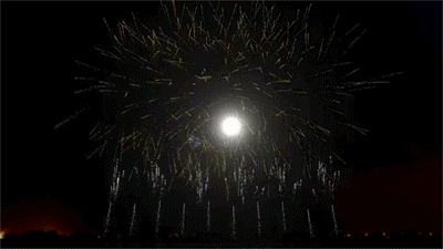 13f4fc0498e78eb8a1b75e01378b6ed7.gif